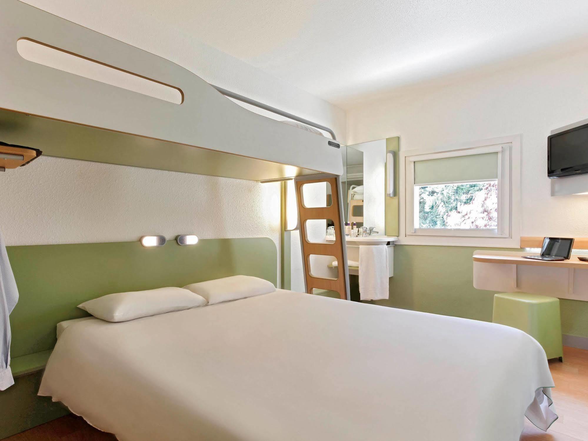 Ibis Budget Aix En Provence Est Le Canet 메이헤이유 외부 사진