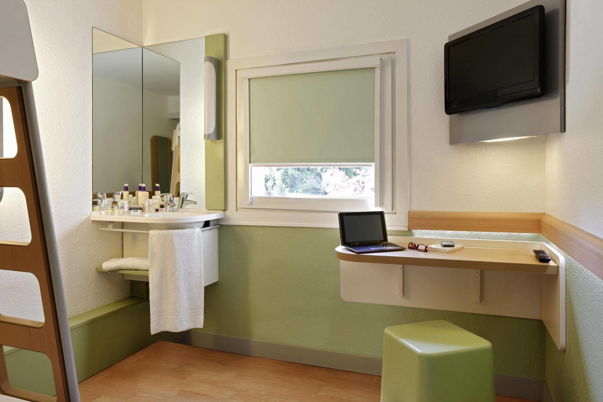 Ibis Budget Aix En Provence Est Le Canet 메이헤이유 외부 사진